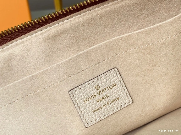 First bag ru LOUIS VUITTON POUCH DAILY 0818
